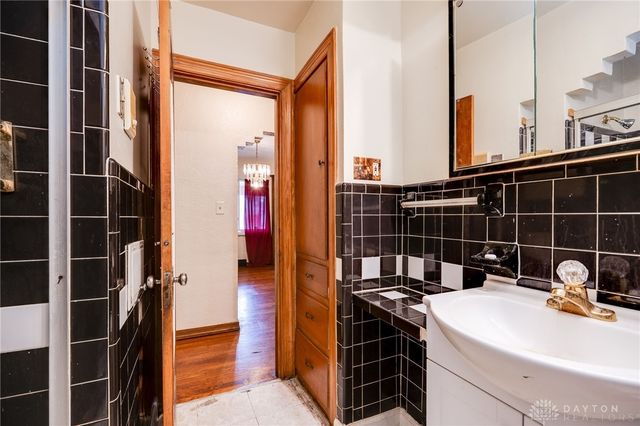 147 Niagara Avenue, Dayton, OH 45405