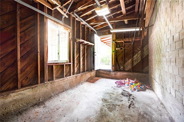 147 Niagara Avenue, Dayton, OH 45405