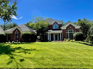 2611 Rycroft Court, Chesterfield, MO 63017