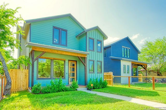 1111 N Palmetto, San Antonio, TX 78202