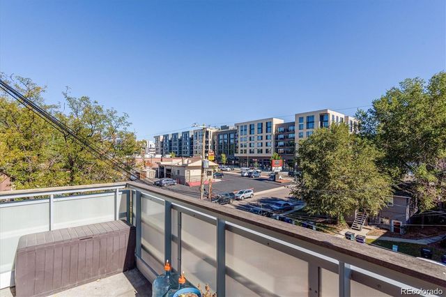 2500 S York Street 401, Denver, CO 80210