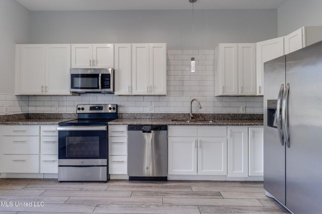 225 Winter Garden Drive, F2, Long Beach, MS 39560