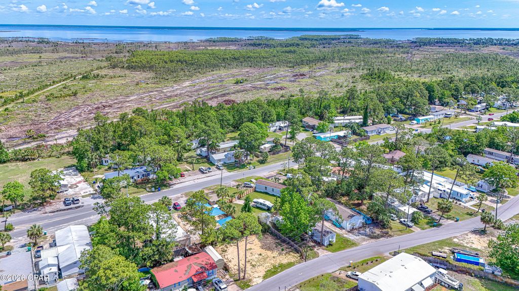 Image 10 of property listing at 7024 Sunrise Drive, Panama City Beach, FL 32407
