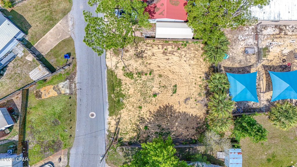 Image 5 of property listing at 7024 Sunrise Drive, Panama City Beach, FL 32407