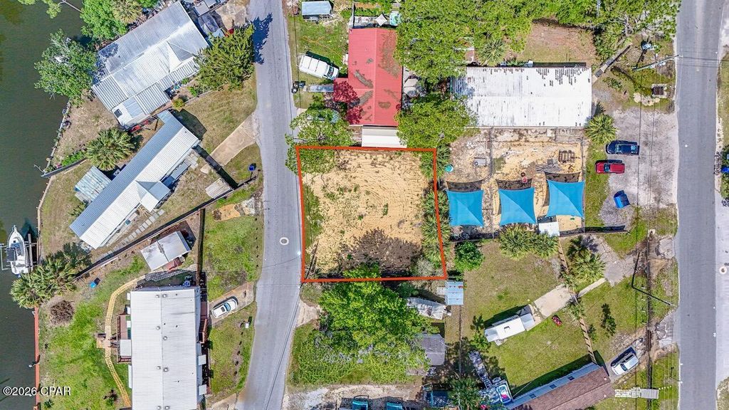 Image 6 of property listing at 7024 Sunrise Drive, Panama City Beach, FL 32407