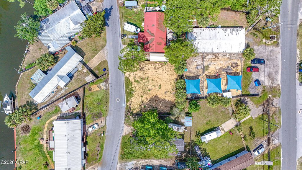 Image 7 of property listing at 7024 Sunrise Drive, Panama City Beach, FL 32407
