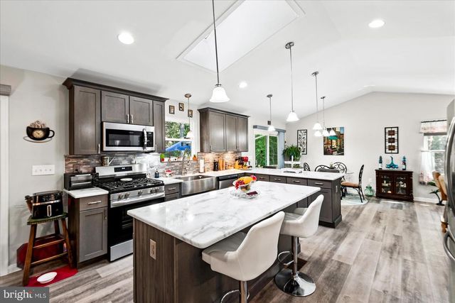 249 WASHINGTON DR, Ruther Glen, VA 22546