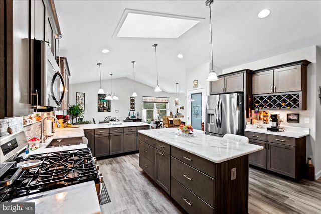 249 WASHINGTON DR, Ruther Glen, VA 22546