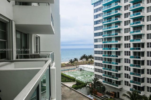 5151 Collins Ave 827, Miami Beach, FL 33140