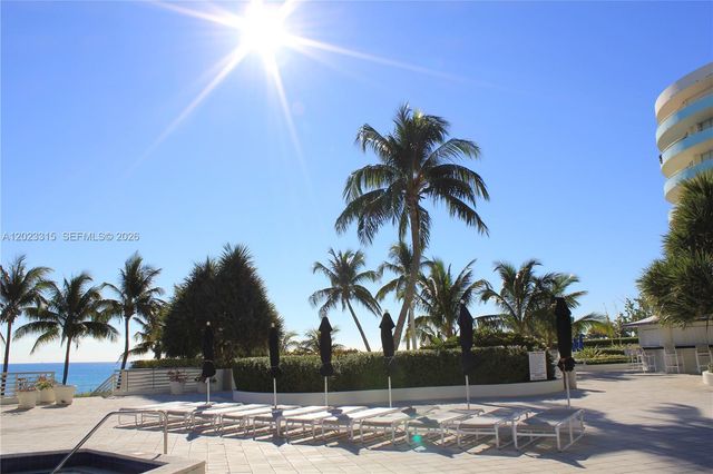 5151 Collins Ave 827, Miami Beach, FL 33140