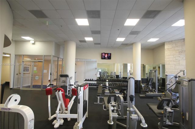 5151 Collins Ave 827, Miami Beach, FL 33140