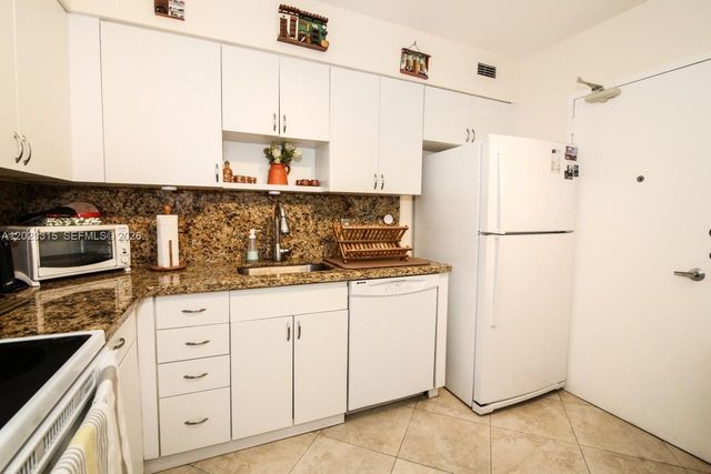 5151 Collins Ave 827, Miami Beach, FL 33140