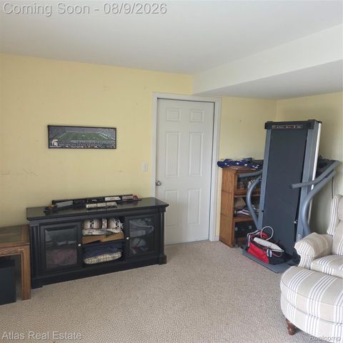 4015 Minnetonka Drive, Fenton Charter Township, MI 48451