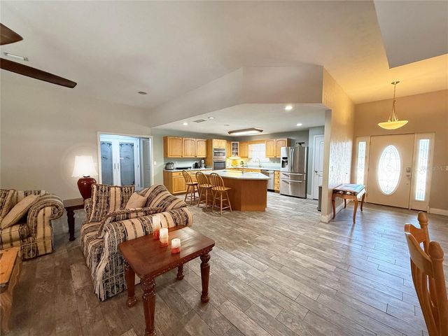 2039 SW STATE ROAD 26, Trenton, FL 32693