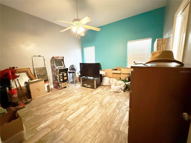 2039 SW STATE ROAD 26, Trenton, FL 32693