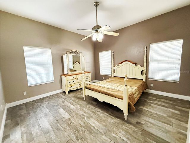 2039 SW STATE ROAD 26, Trenton, FL 32693