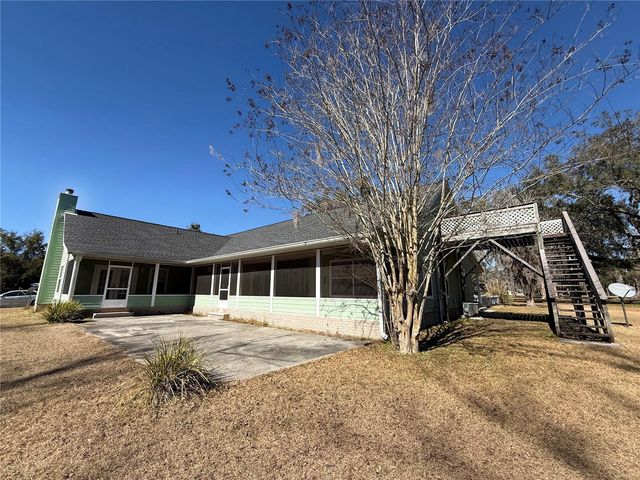 2039 SW STATE ROAD 26, Trenton, FL 32693
