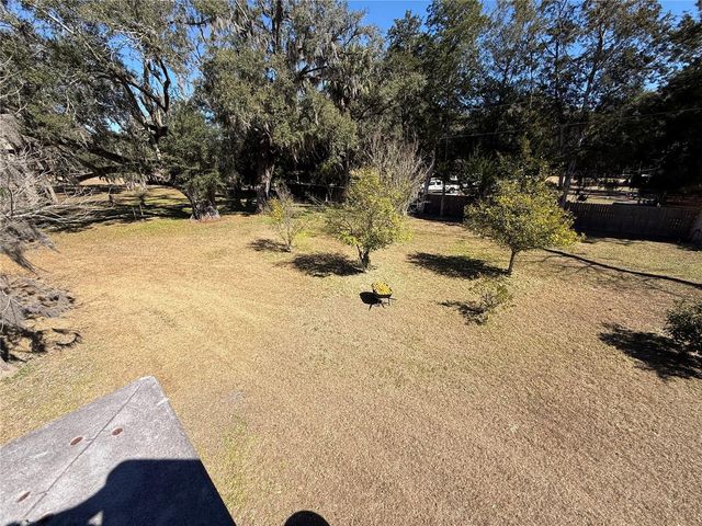 2039 SW STATE ROAD 26, Trenton, FL 32693