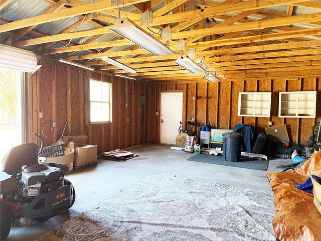 2039 SW STATE ROAD 26, Trenton, FL 32693