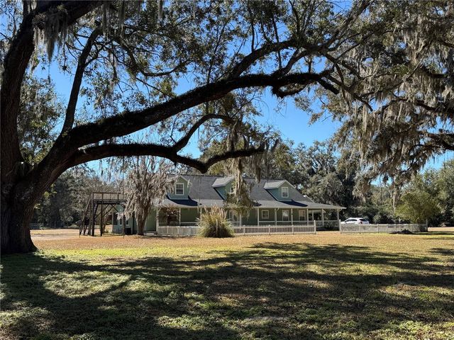 2039 SW STATE ROAD 26, Trenton, FL 32693