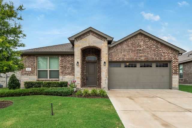 517 Frenchpark Drive, Fort Worth, TX 76052