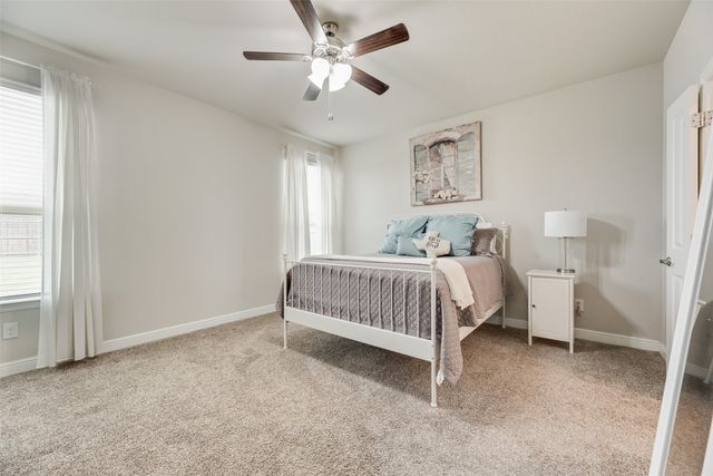 517 Frenchpark Drive, Fort Worth, TX 76052