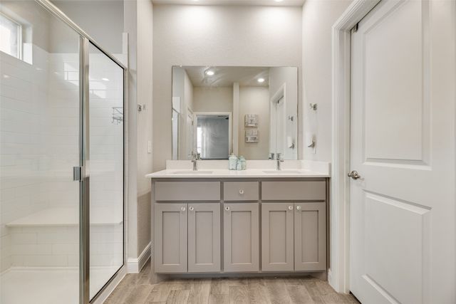 517 Frenchpark Drive, Fort Worth, TX 76052