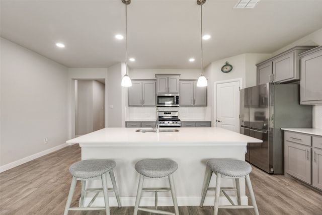 517 Frenchpark Drive, Fort Worth, TX 76052