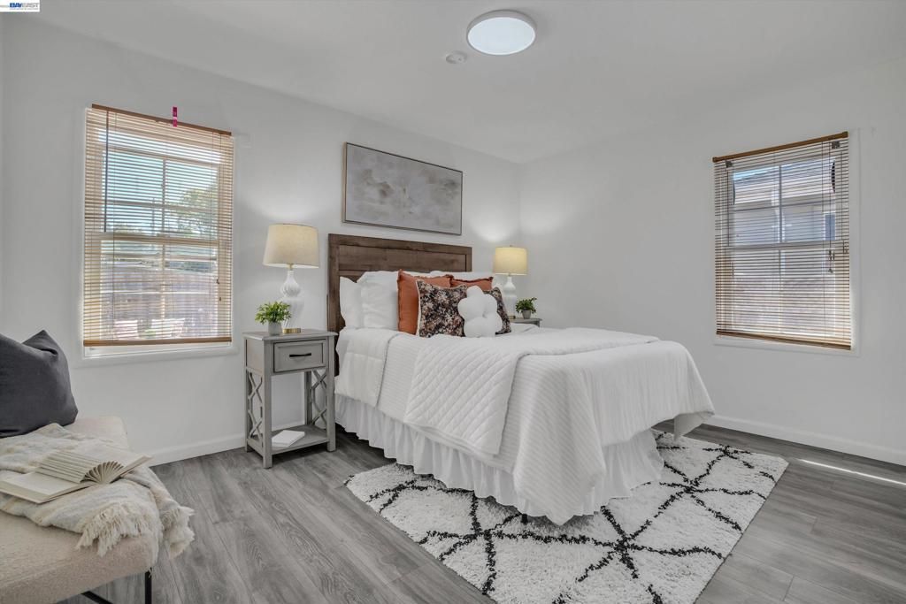 Image 19 of property listing at 26338 Hickory Ave, Hayward, CA 94544