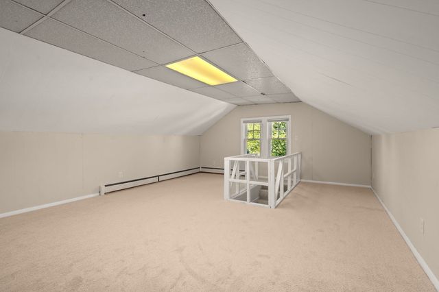 132 May St, Worcester, MA 01602