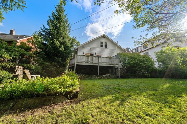 132 May St, Worcester, MA 01602