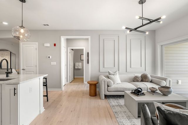 30 Coppersmith Way 408, Canton, MA 02021