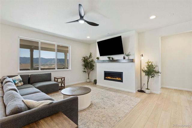 549 Old Grotto Drive, Monument, CO 80132