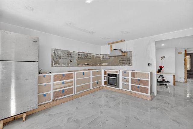 70 Brush Hill Rd, Milton, MA 02186