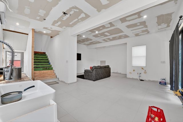 70 Brush Hill Rd, Milton, MA 02186