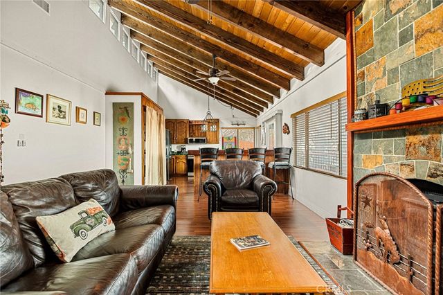 30445 Live Oak, Running Springs, CA 92382