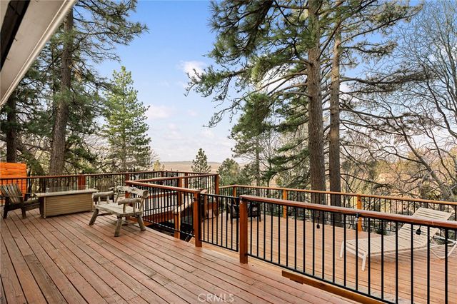 30445 Live Oak, Running Springs, CA 92382