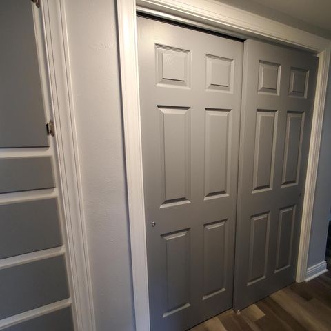 909 College AVENUE, Racine, WI 53403