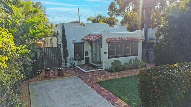 744 Penn Street, West Palm Beach, FL 33401