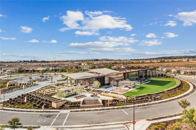 1509 Village Green Way, Beaumont, CA 92223