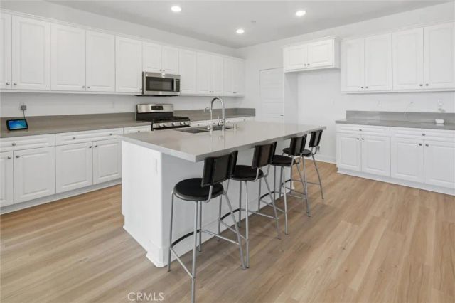1509 Village Green Way, Beaumont, CA 92223