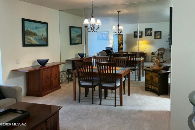 1290 W Camino Velasquez, Green Valley, AZ 85622