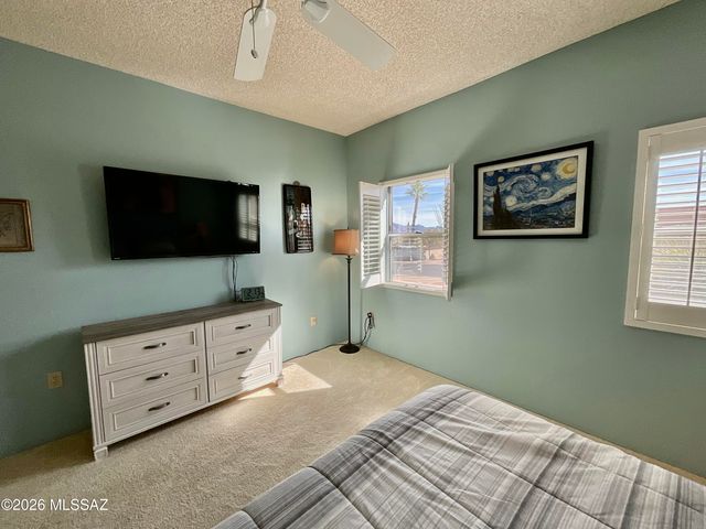 1290 W Camino Velasquez, Green Valley, AZ 85622