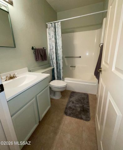 1290 W Camino Velasquez, Green Valley, AZ 85622