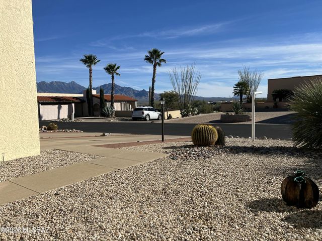 1290 W Camino Velasquez, Green Valley, AZ 85622