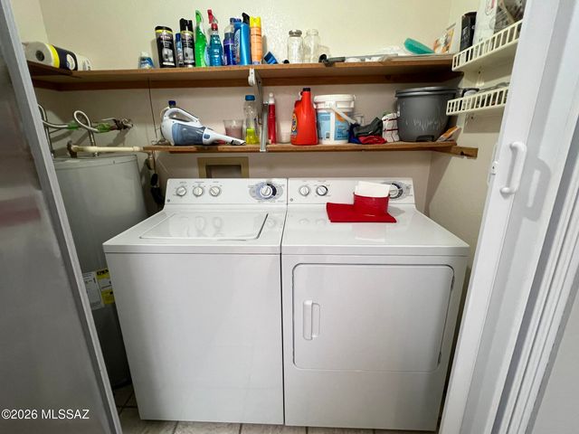 1290 W Camino Velasquez, Green Valley, AZ 85622