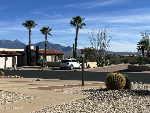1290 W Camino Velasquez, Green Valley, AZ 85622