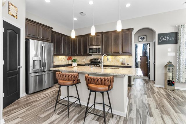 409 Billingsgate Chase, Conroe, TX 77304