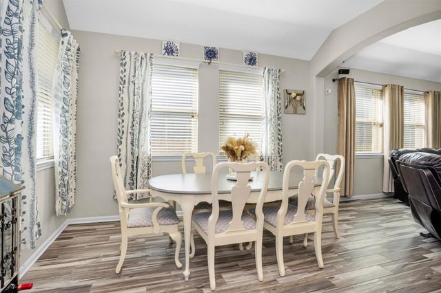 409 Billingsgate Chase, Conroe, TX 77304