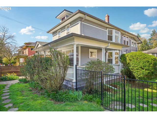 2451 Se YAMHILL St, Portland, OR 97214